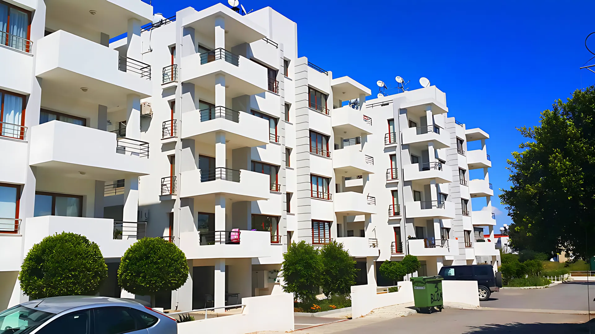 Central Life Apartments, Girne